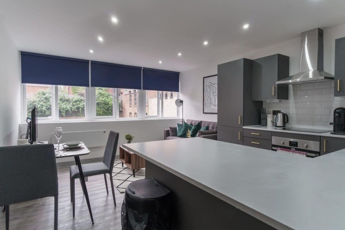 Contemporary 1 Bedroom Preston Apartment Екстер'єр фото