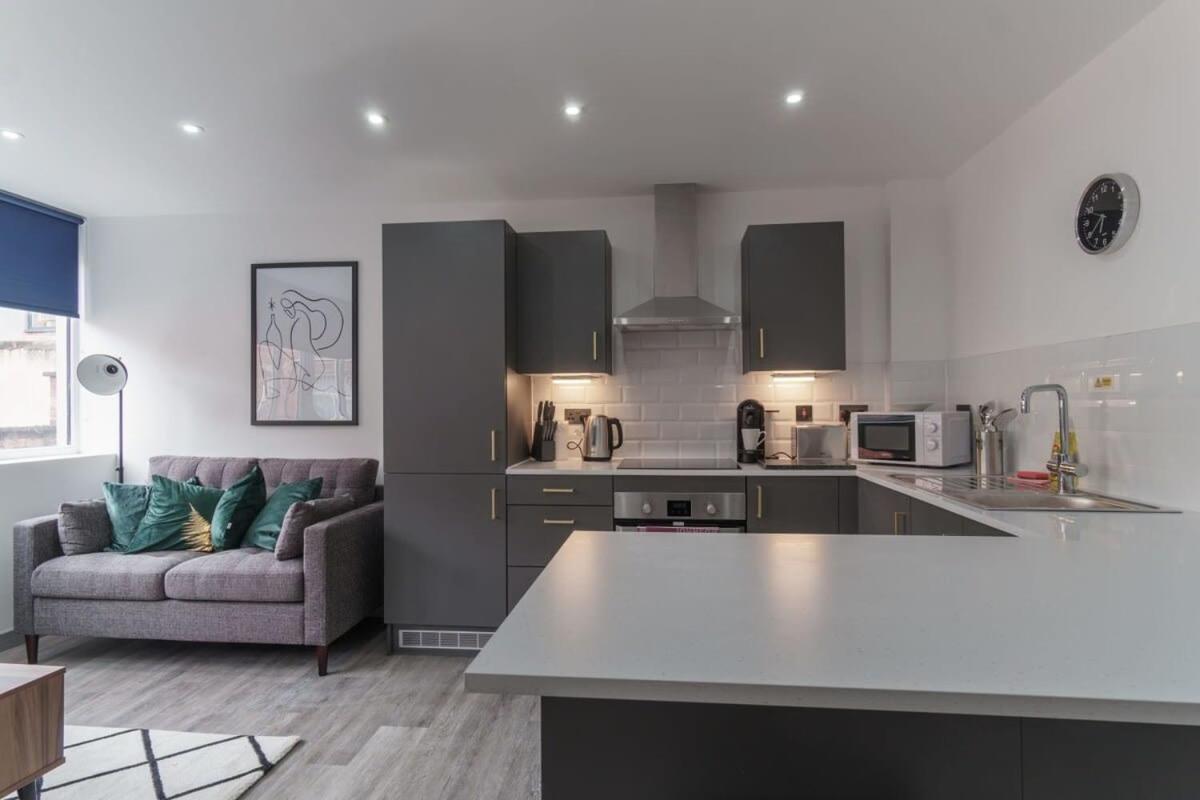 Contemporary 1 Bedroom Preston Apartment Екстер'єр фото