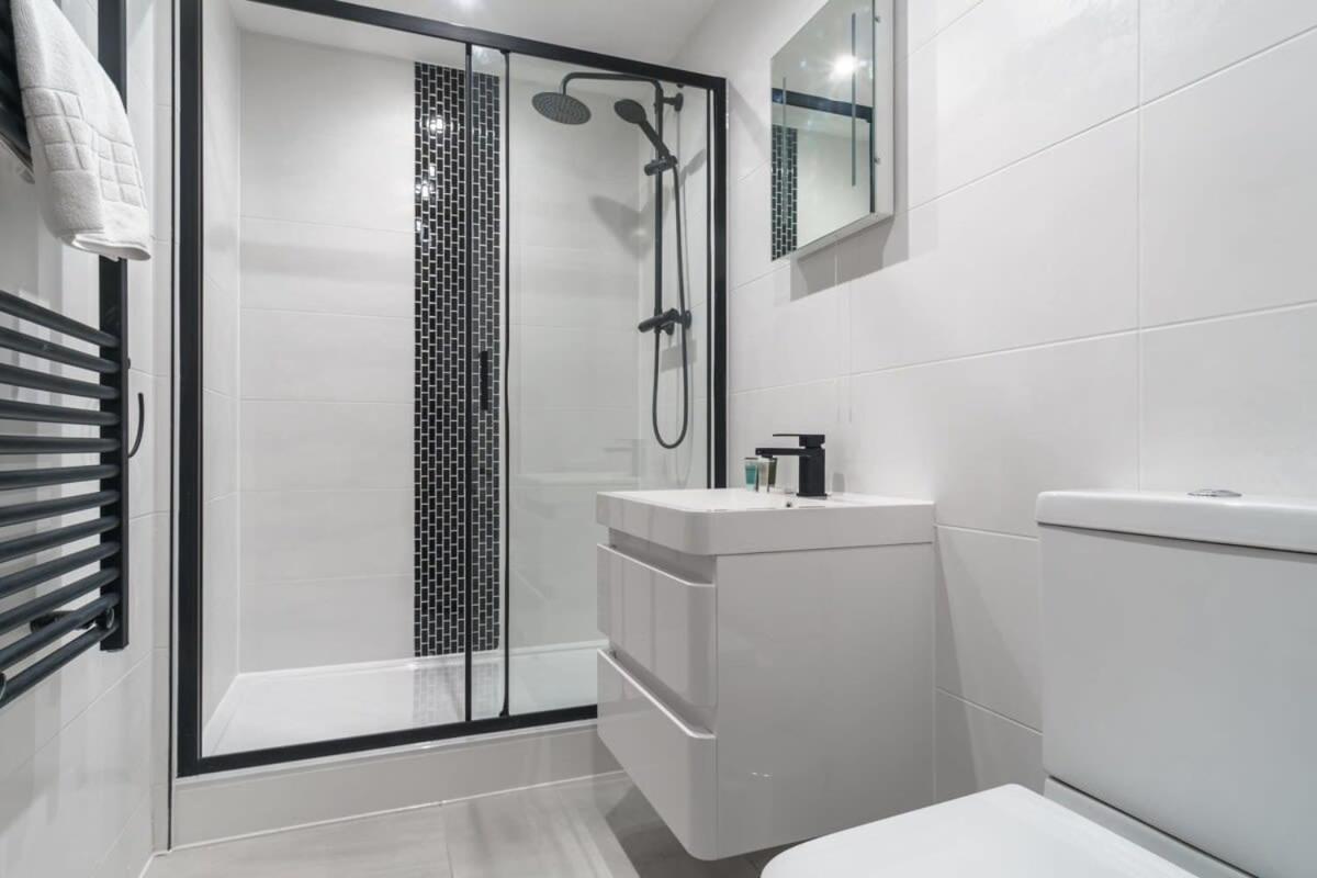 Contemporary 1 Bedroom Preston Apartment Екстер'єр фото