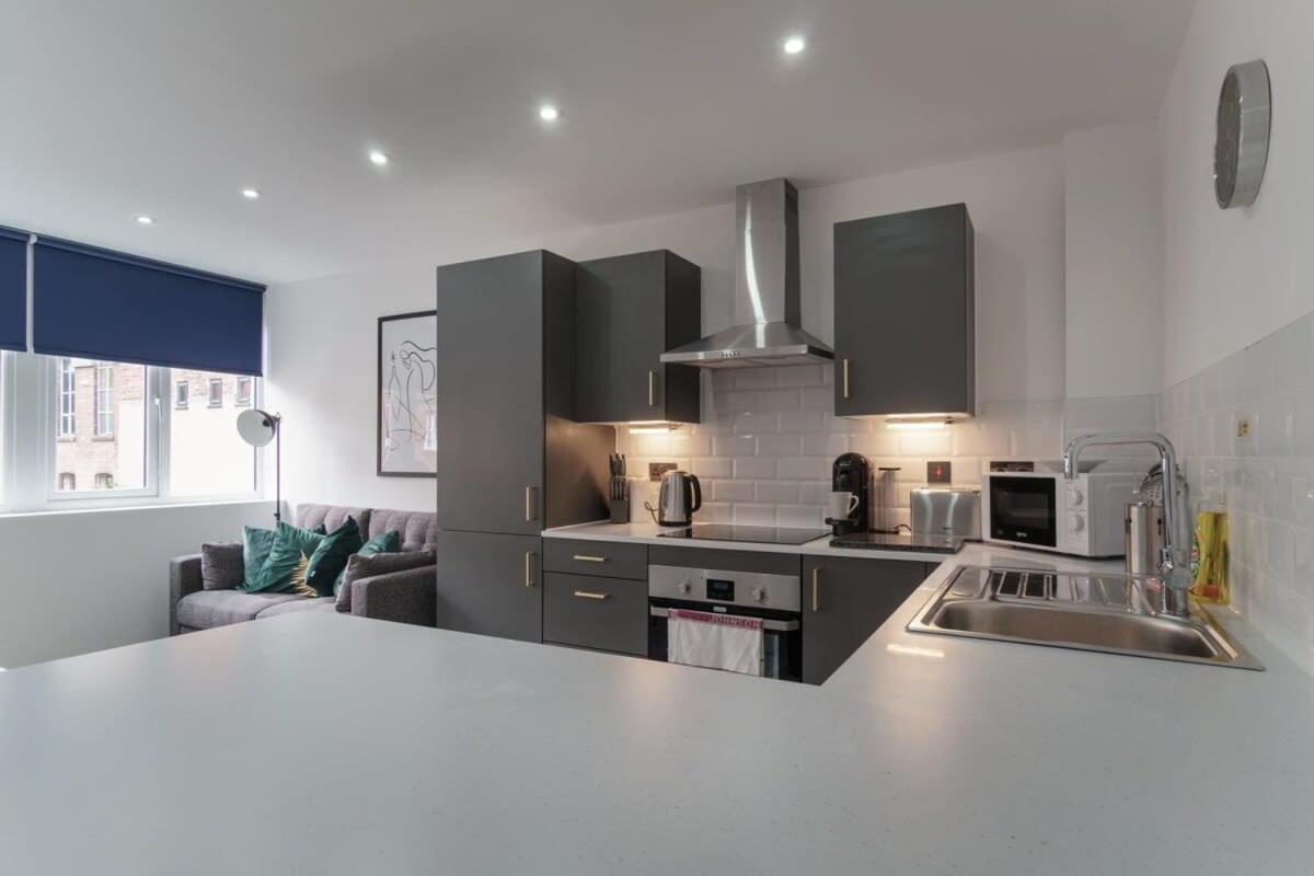 Contemporary 1 Bedroom Preston Apartment Екстер'єр фото